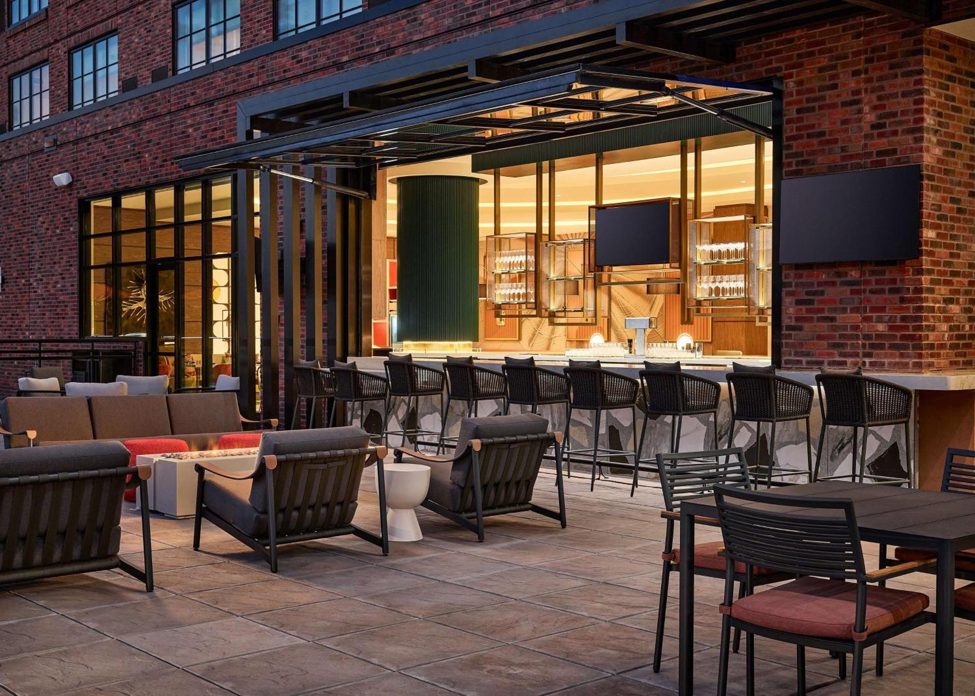 Lively Hotel On Oak Oklahoma City, Tapestry By Hilton Exterior foto
