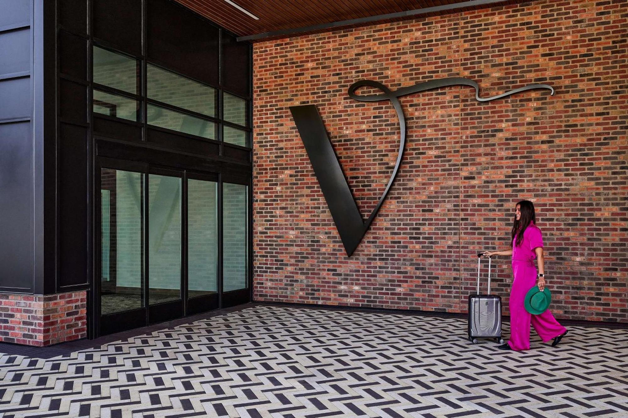 Lively Hotel On Oak Oklahoma City, Tapestry By Hilton Exterior foto