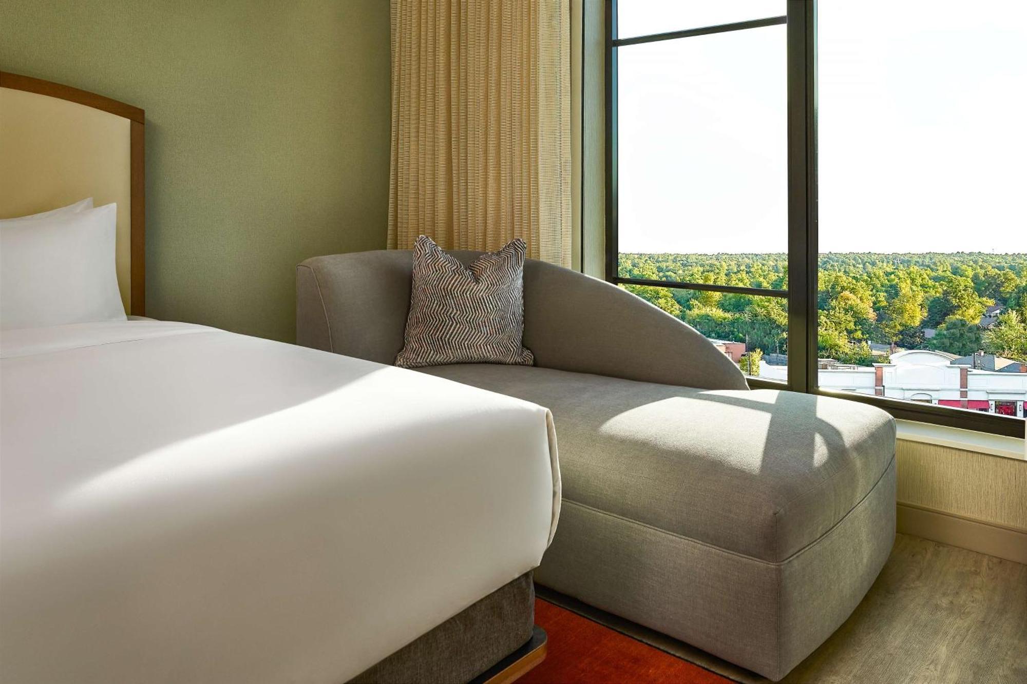 Lively Hotel On Oak Oklahoma City, Tapestry By Hilton Exterior foto